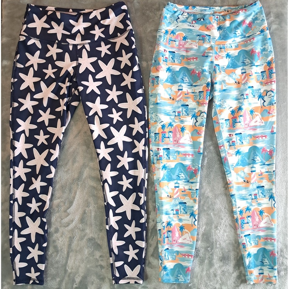 Crown & Ivy Sport Leggings Lot of 2 Women's Small Sand Dollar Island Beach